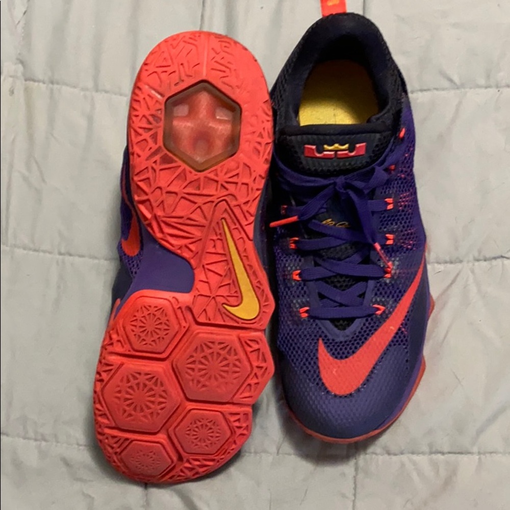 Lebron 12 low